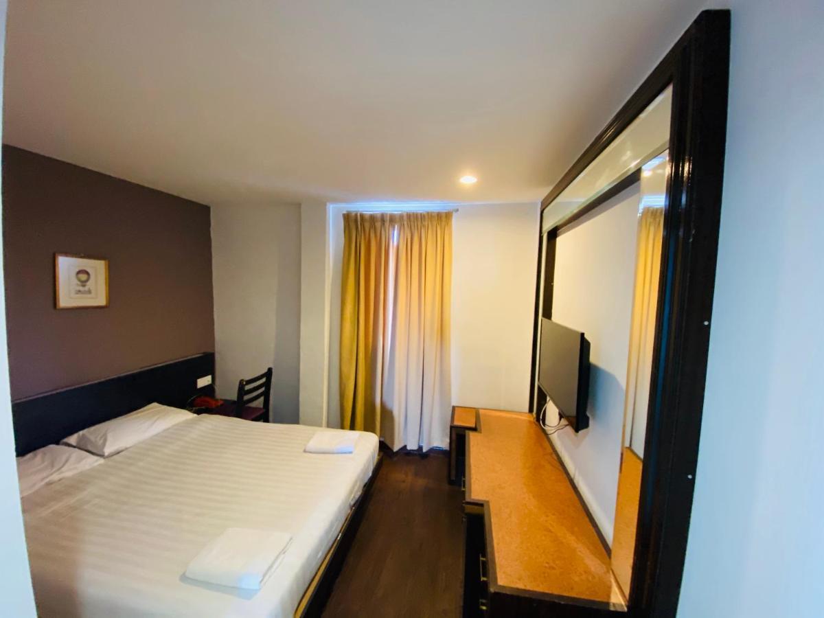 Ta Hotel Куала-Лумпур Экстерьер фото